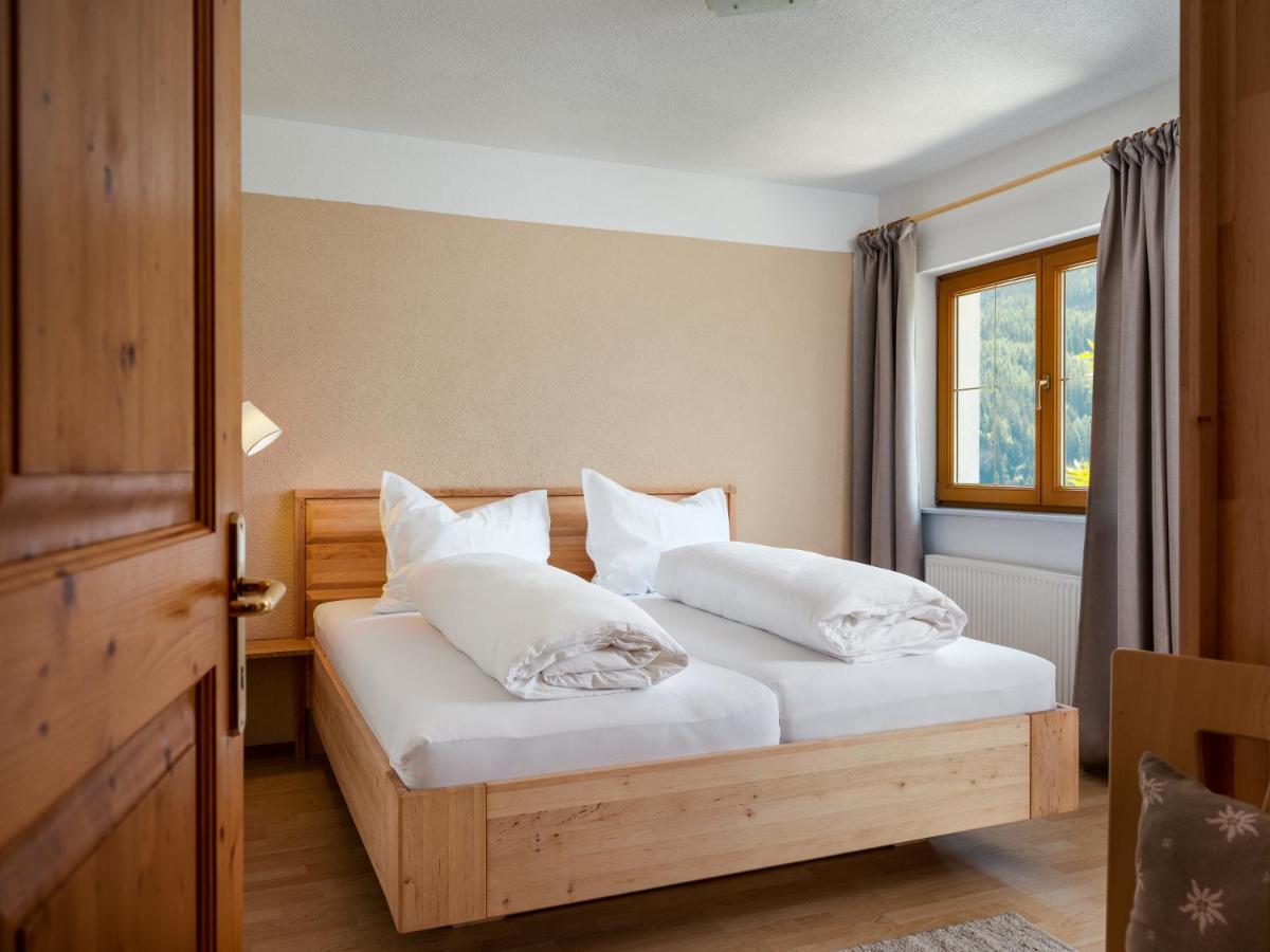 Haus Ausblick Appartement Wenns Buitenkant foto